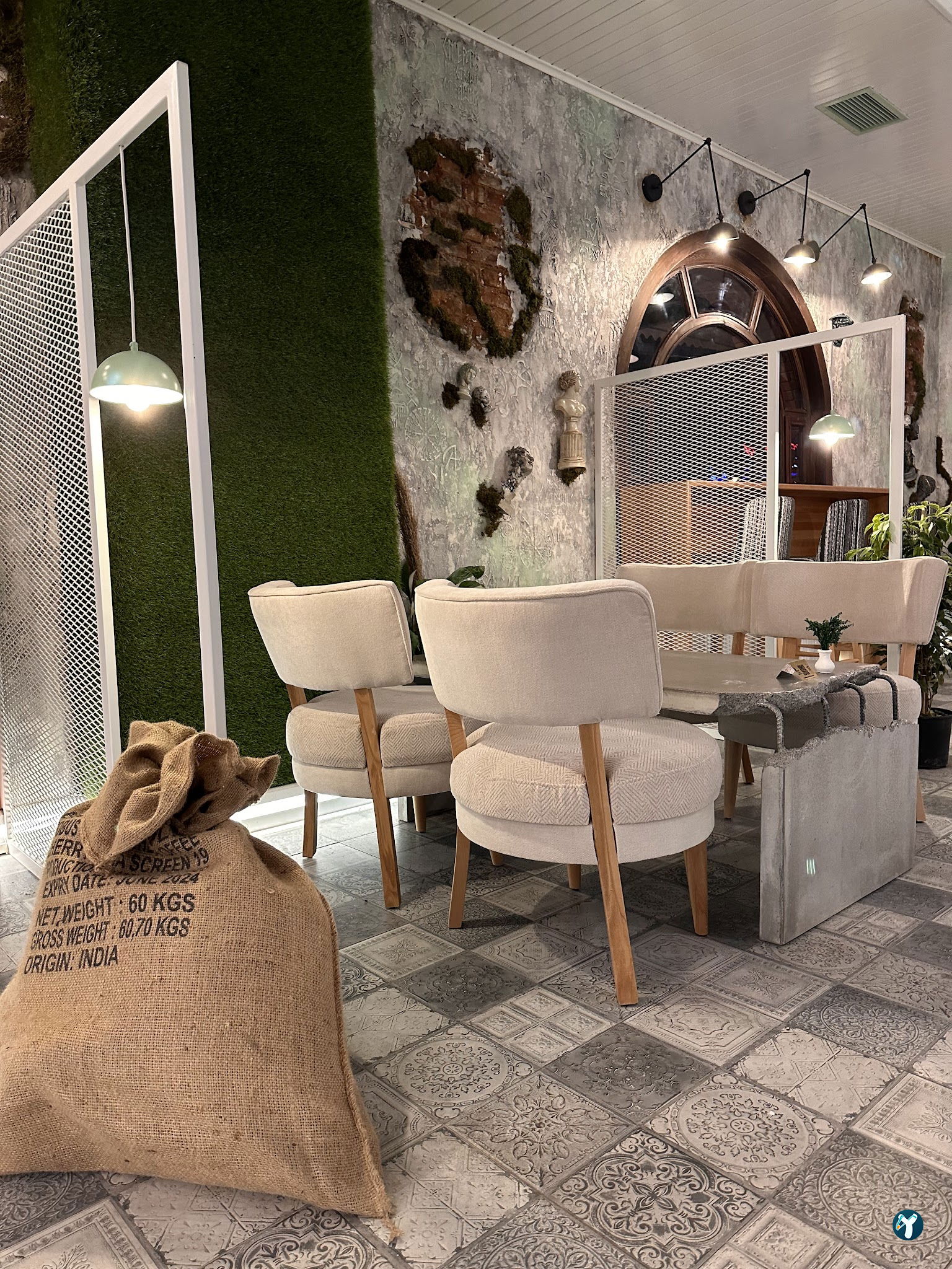 Qapcul Coffee & Roastery