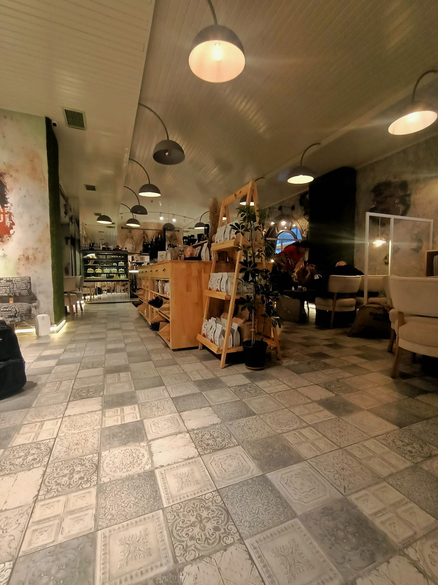 Qapcul Coffee & Roastery