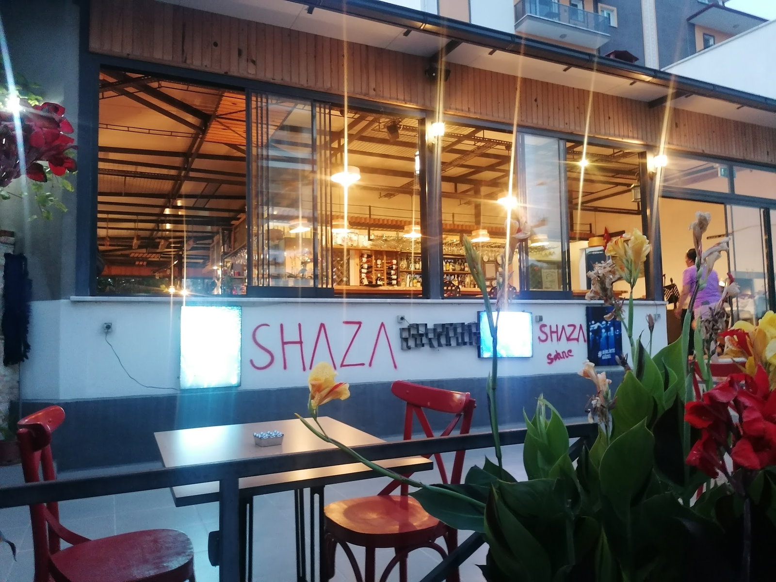Shaza Restaurant