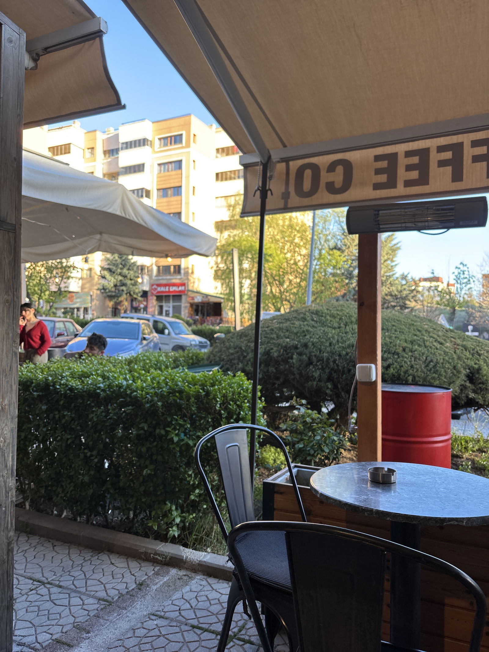 Daphne Coffee Co. Minor