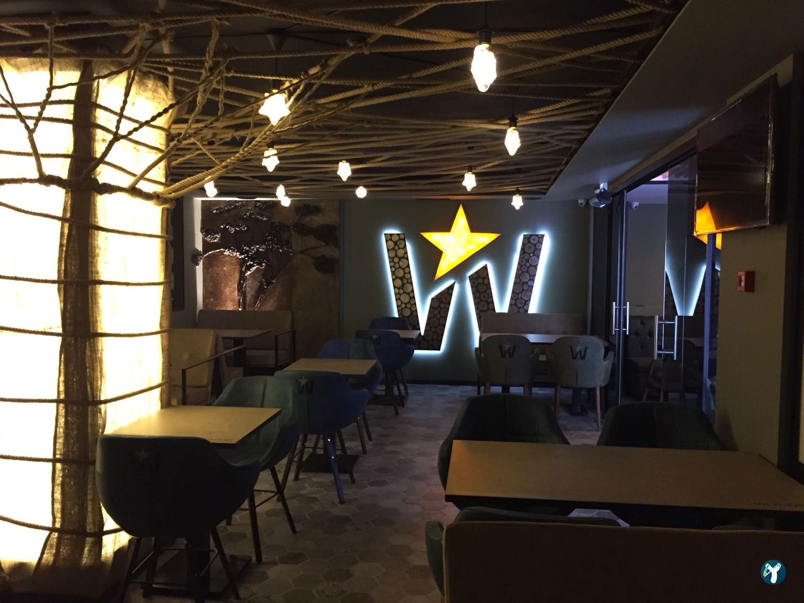 Wonders Lounge