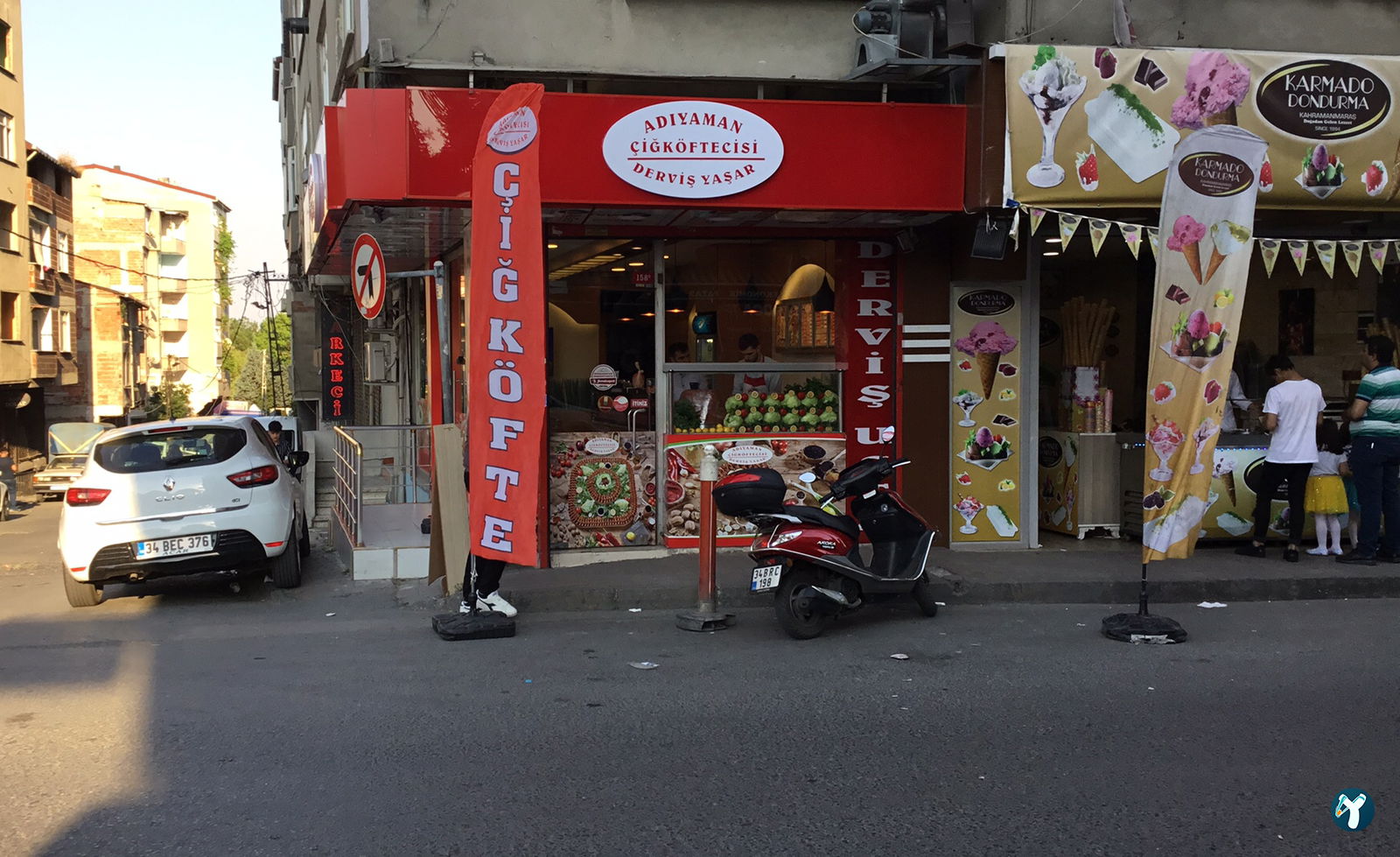 Adıyaman Çiğköftecisi Derviş Yaşar & Midyeji Enişte