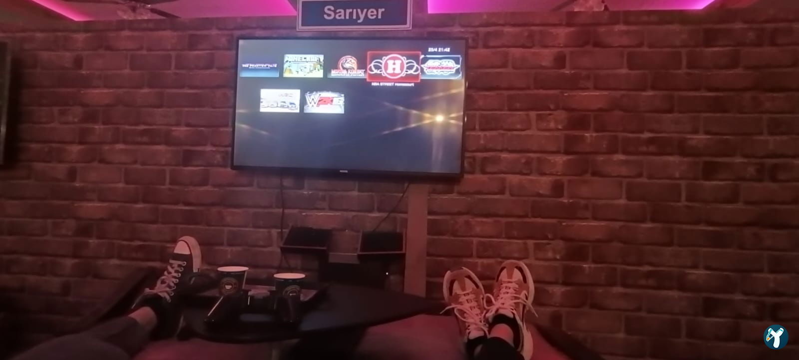 İstanbul Oyun Kahvesi̇ - Masa Teni̇si̇ - Bi̇lardo - Playstation