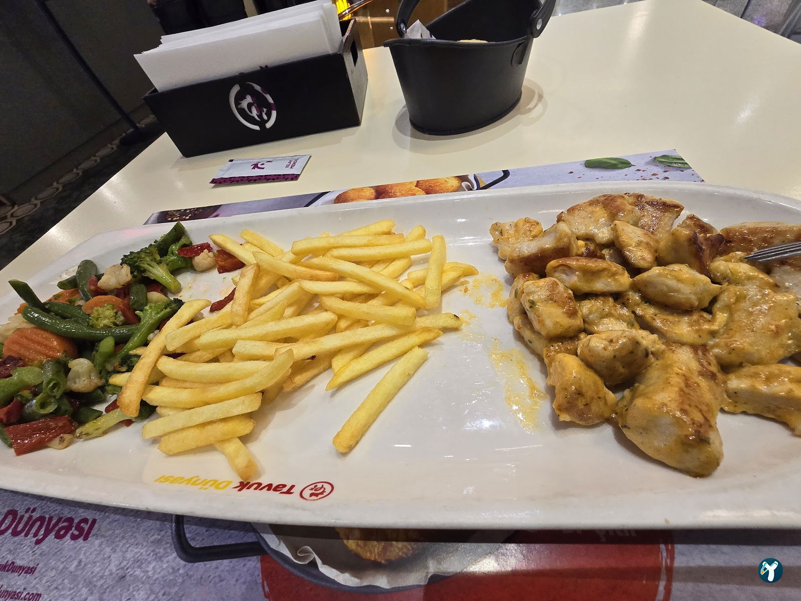 Tavuk Dünyası Cepa Avm Ankara