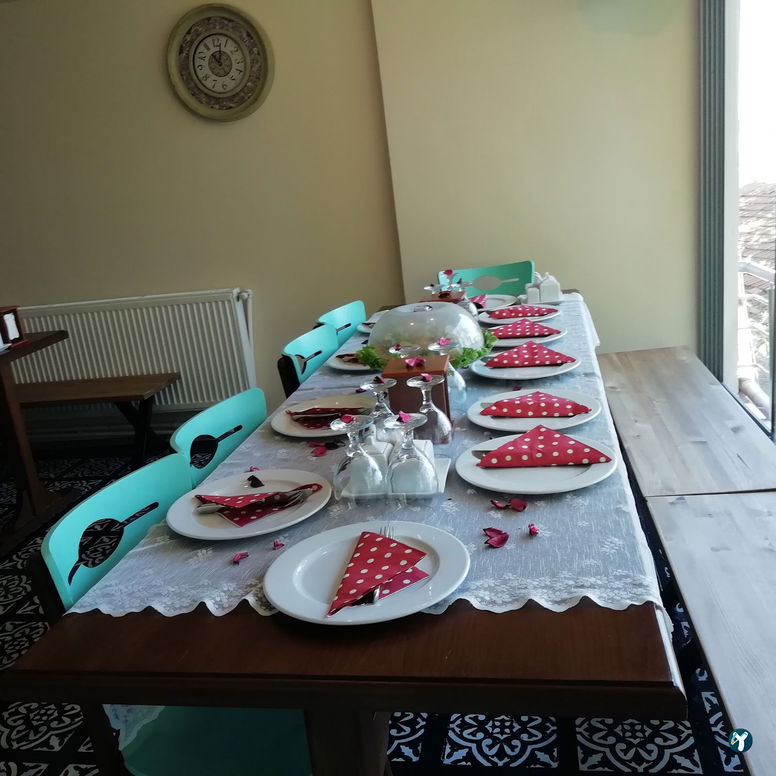 Saklı Mekan Izgara Evi