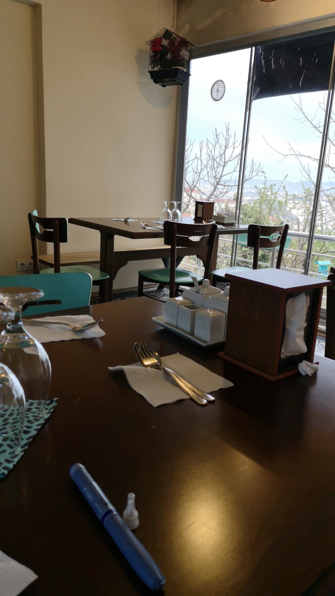 Saklı Mekan Izgara Evi