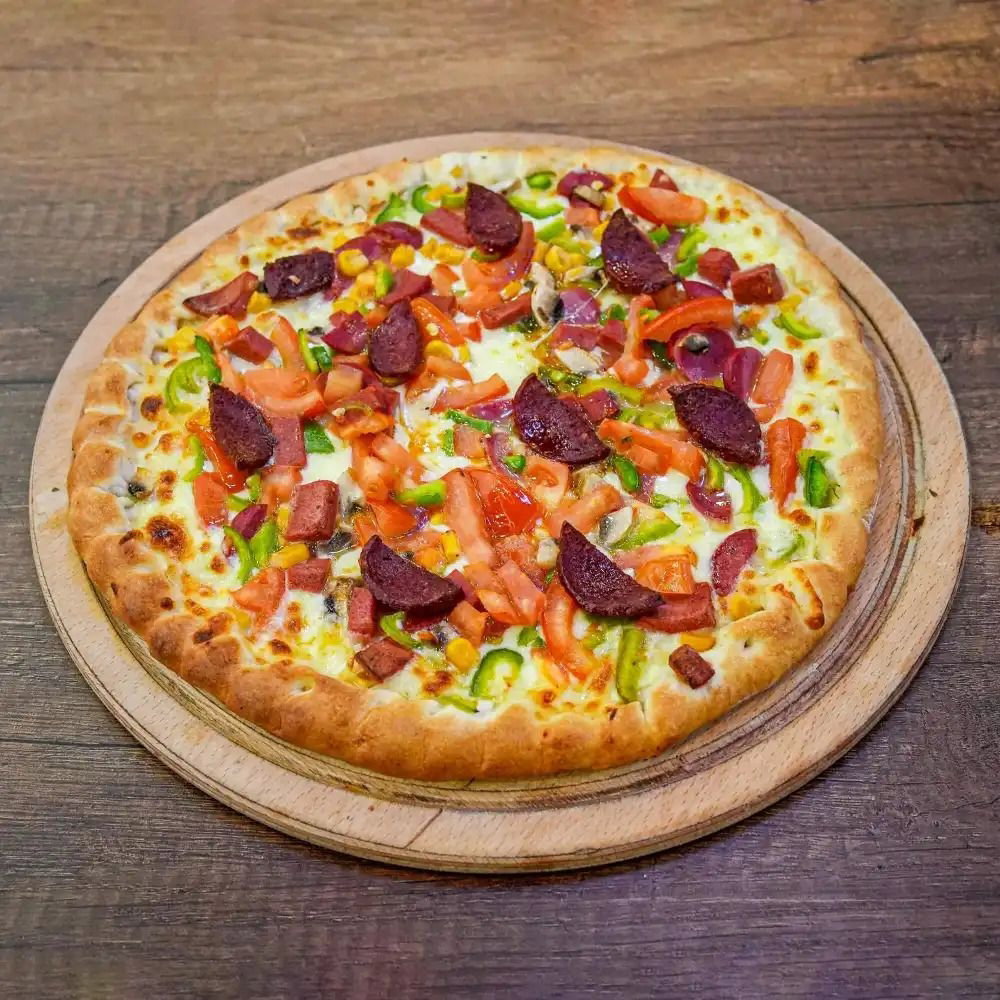 Sucuklu Pizza
