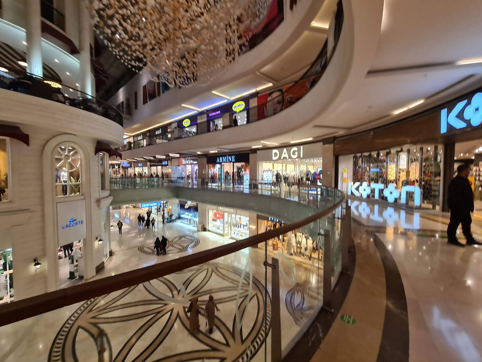 Konya Kentplaza Alışveriş Ve Yaşam Merkezi