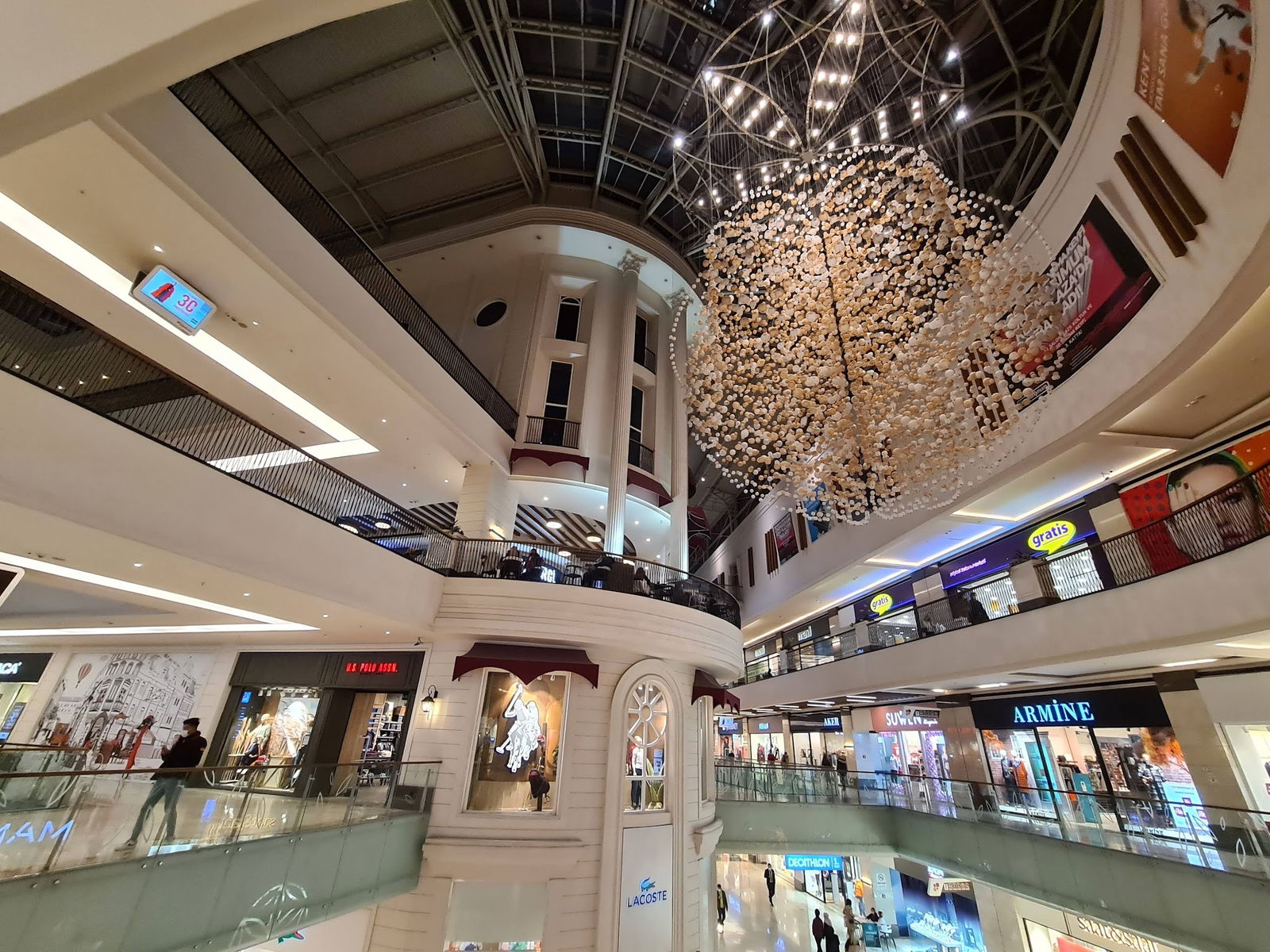 Konya Kentplaza Alışveriş Ve Yaşam Merkezi