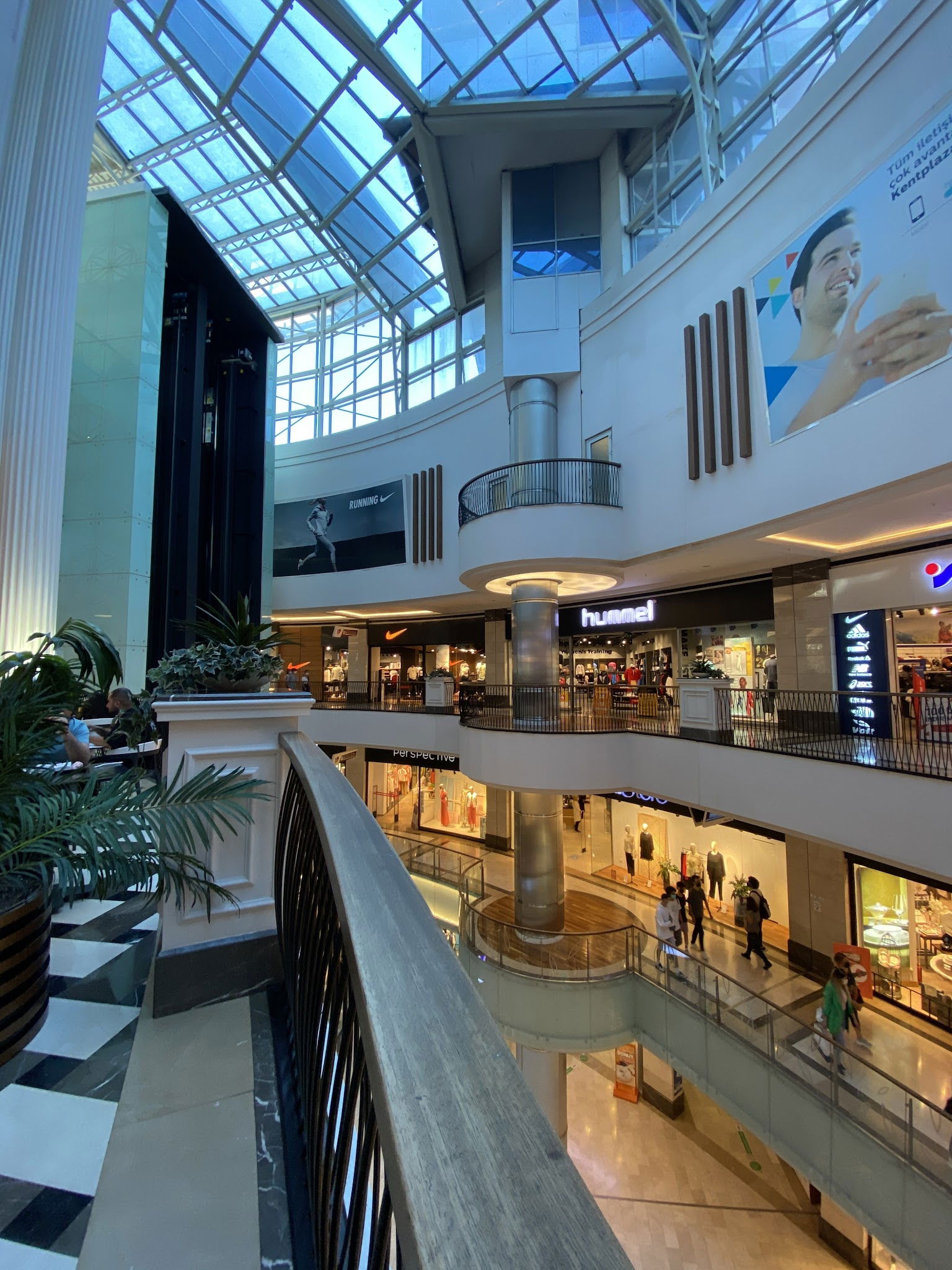 Konya Kentplaza Alışveriş Ve Yaşam Merkezi