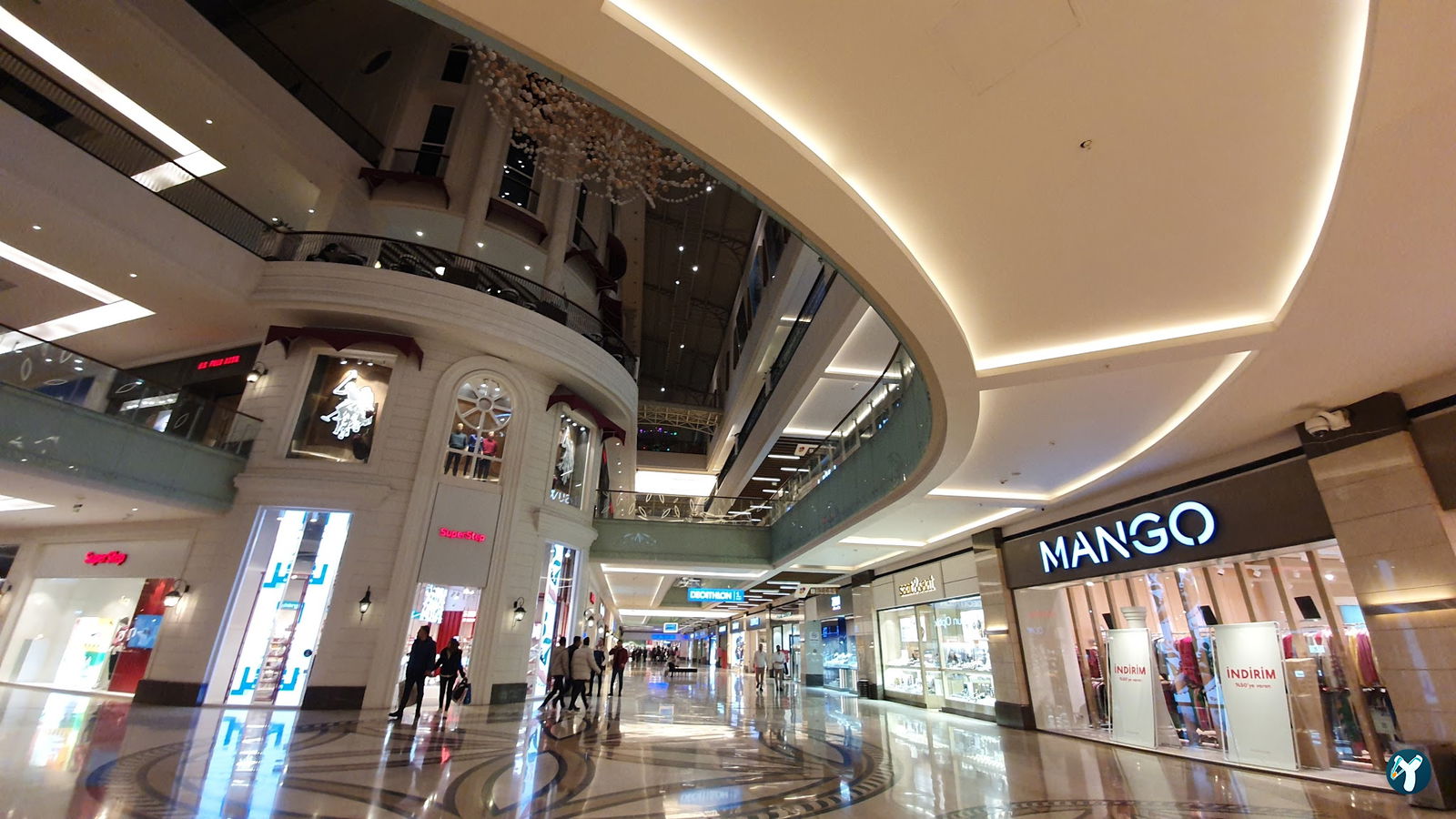 Konya Kentplaza Alışveriş Ve Yaşam Merkezi