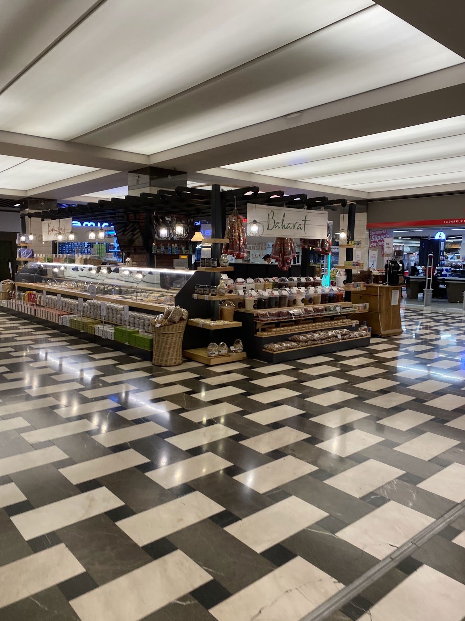 Konya Kentplaza Alışveriş Ve Yaşam Merkezi