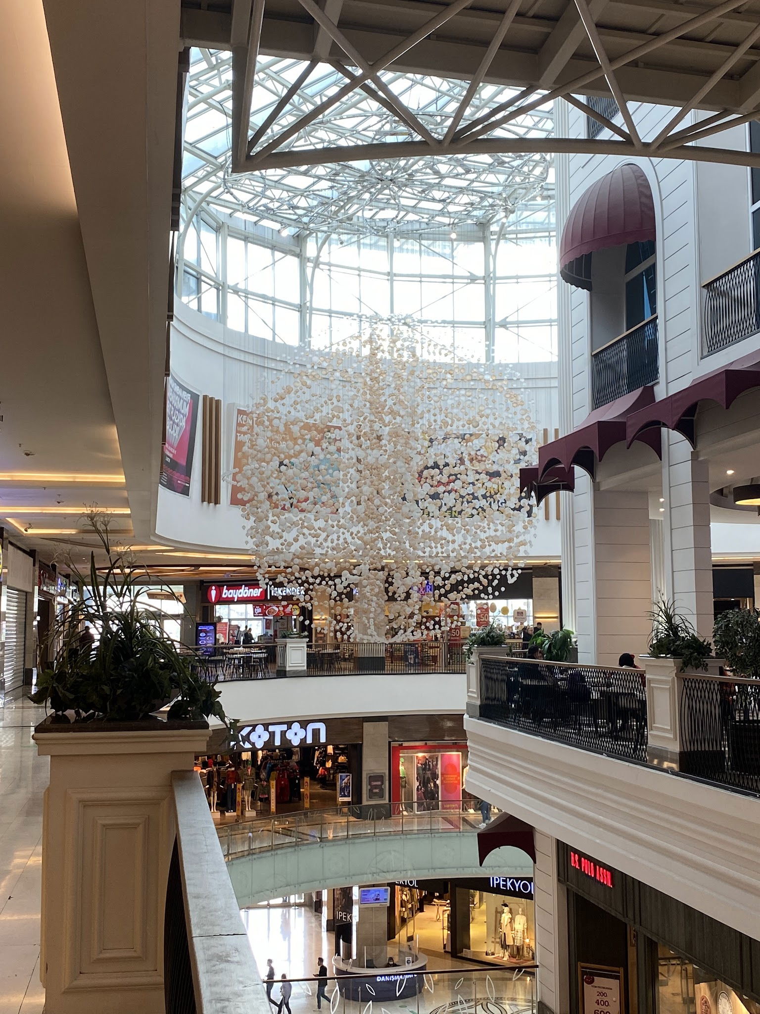 Konya Kentplaza Alışveriş Ve Yaşam Merkezi