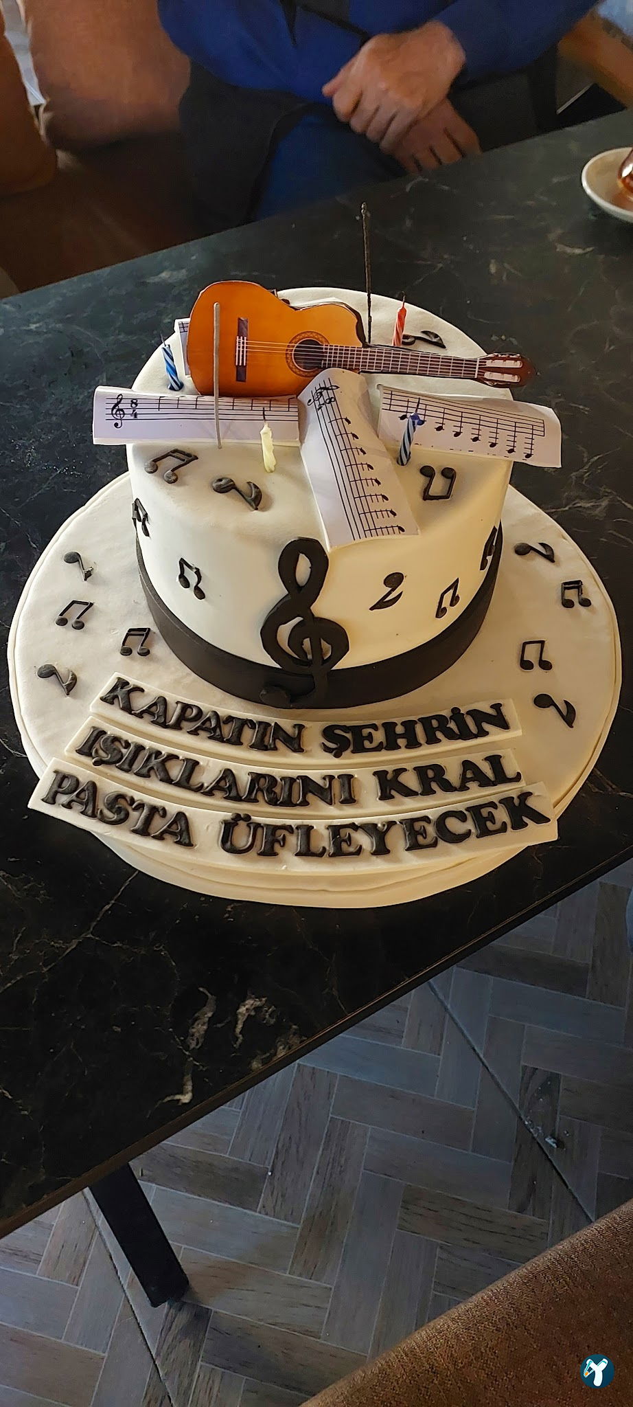 Nehir Kenarı