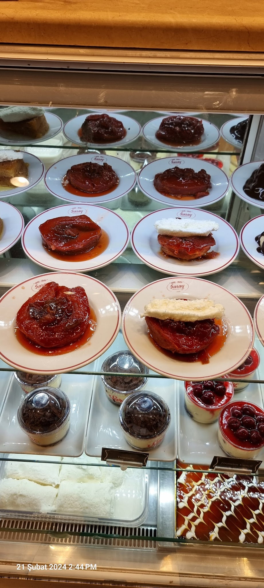 Saray Muhallebicisi - Beyoğlu