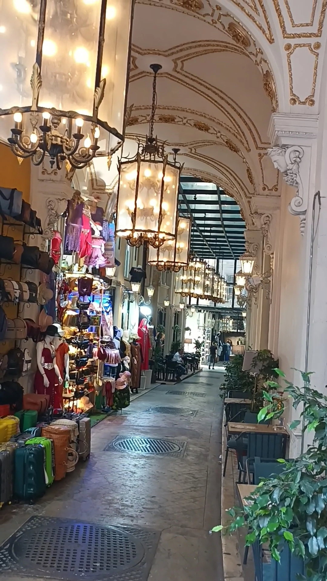 Saray Muhallebicisi - Beyoğlu