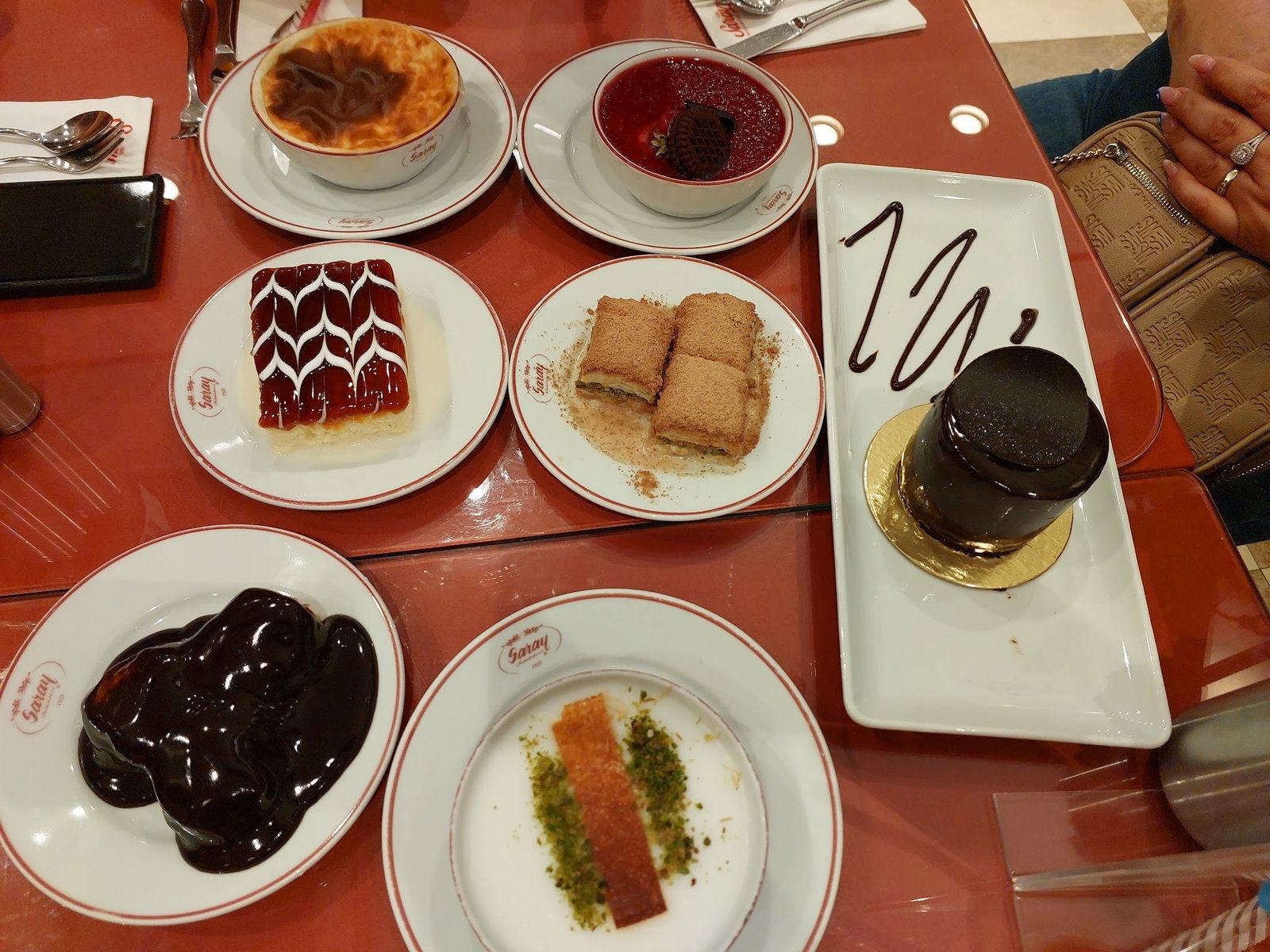 Saray Muhallebicisi - Beyoğlu