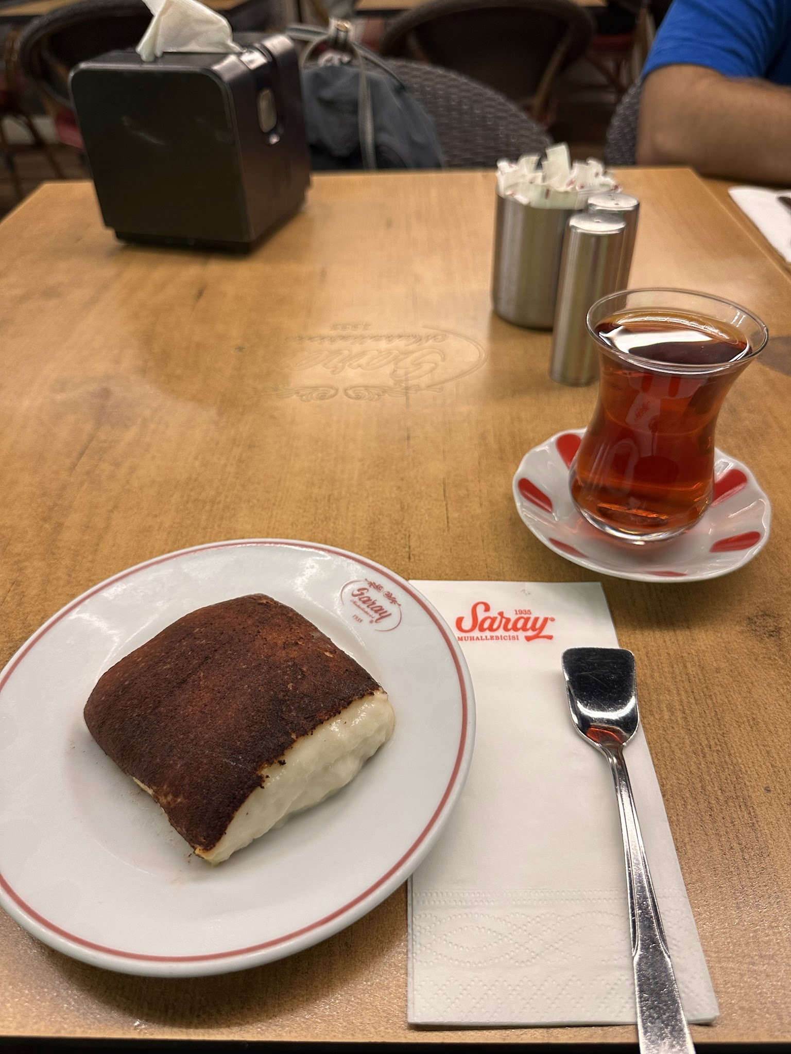 Saray Muhallebicisi - Beyoğlu