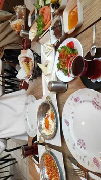 İstasyon Cafe resimleri