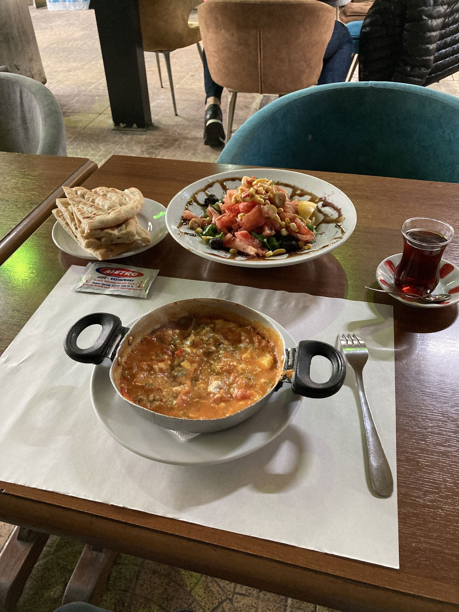 Metro Cafe Restaurant