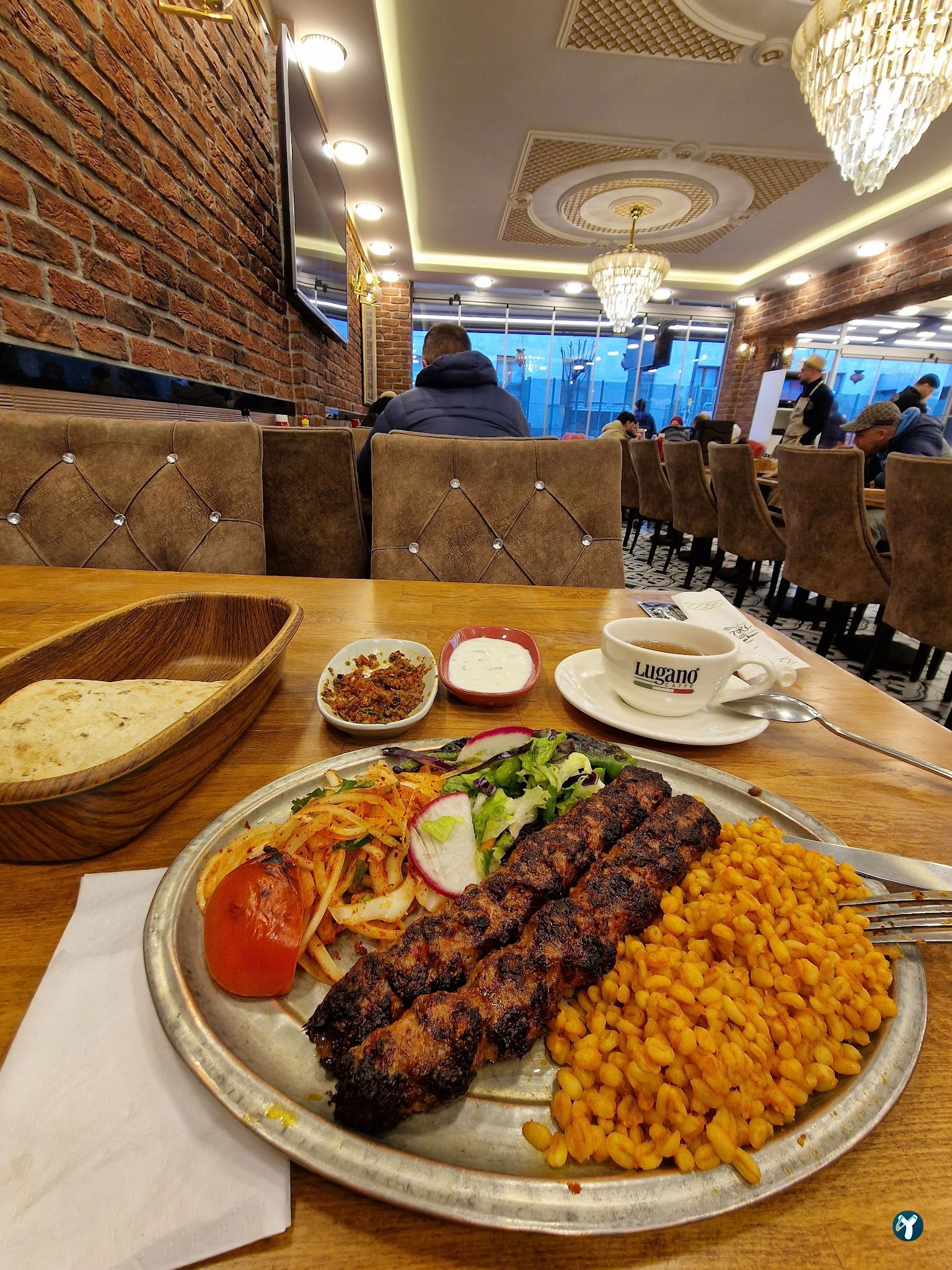Metro Cafe Restaurant
