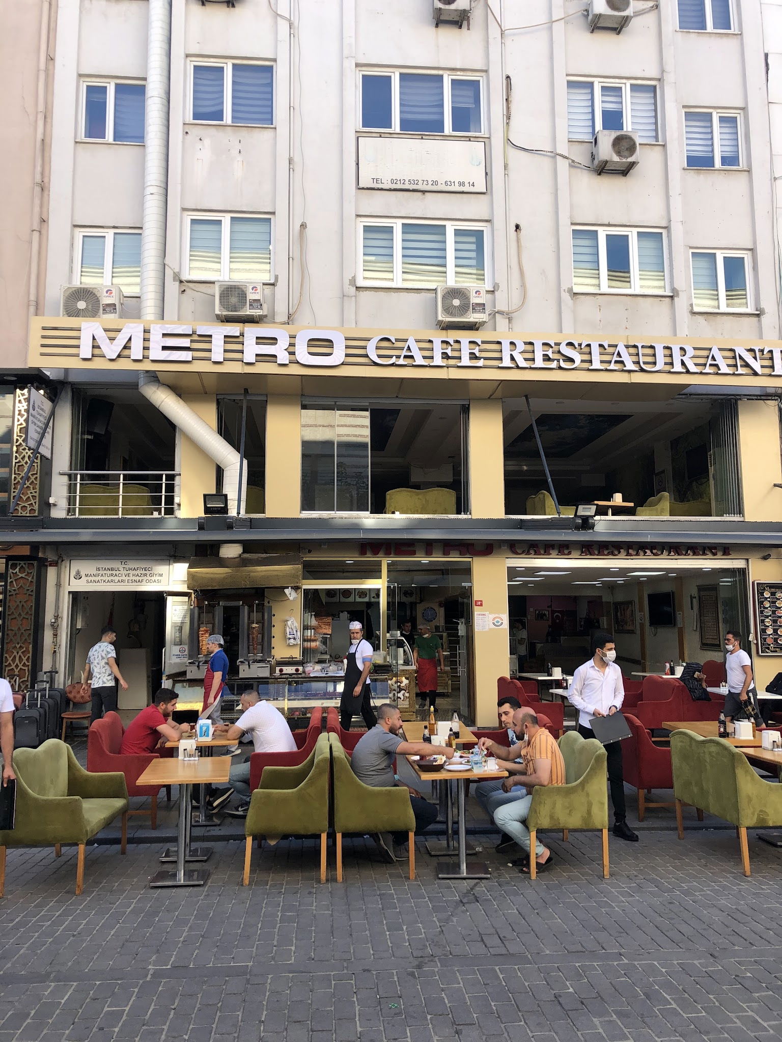 Metro Cafe Restaurant