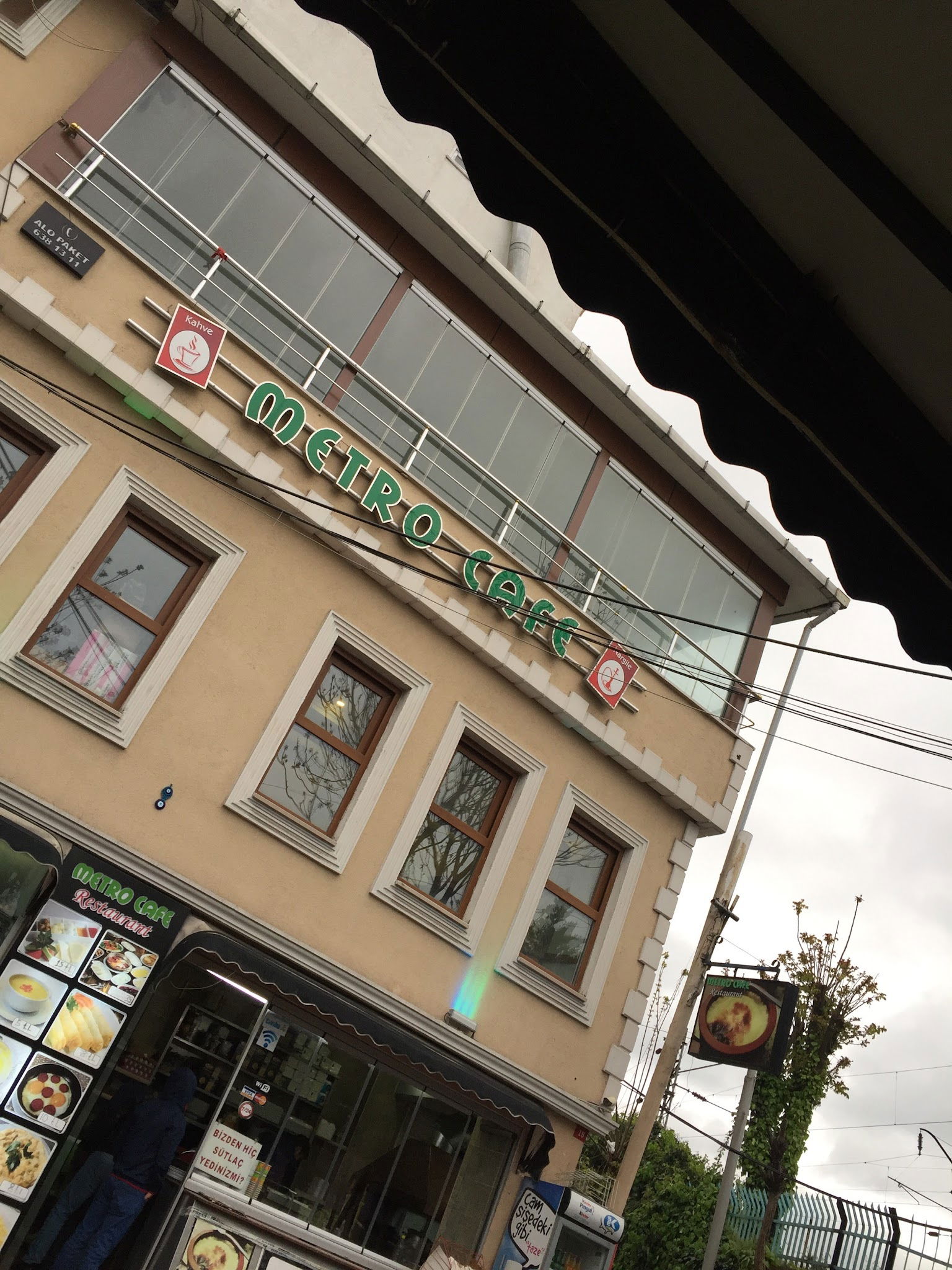 Metro Cafe Restaurant