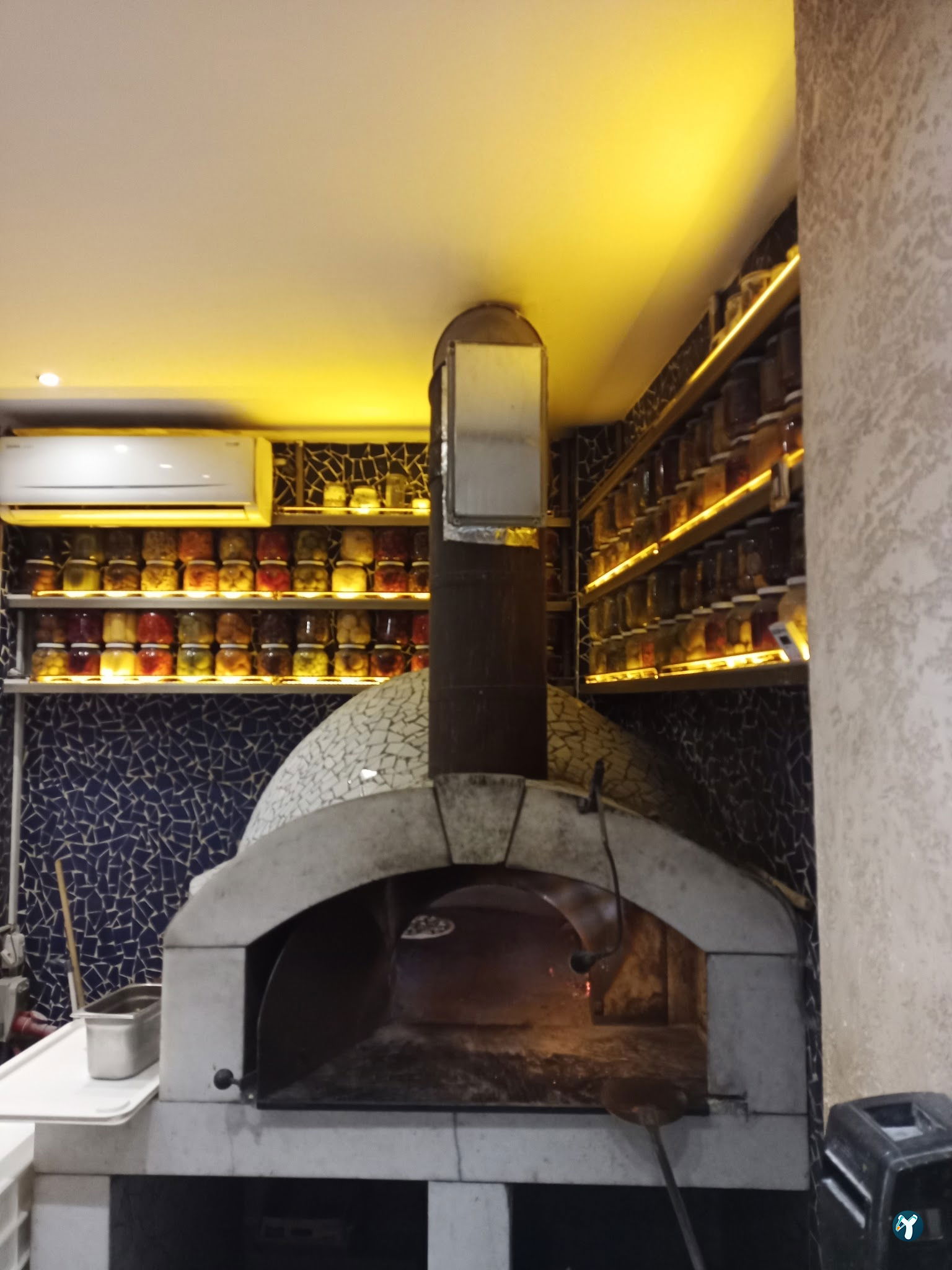 Antique Pizzeria