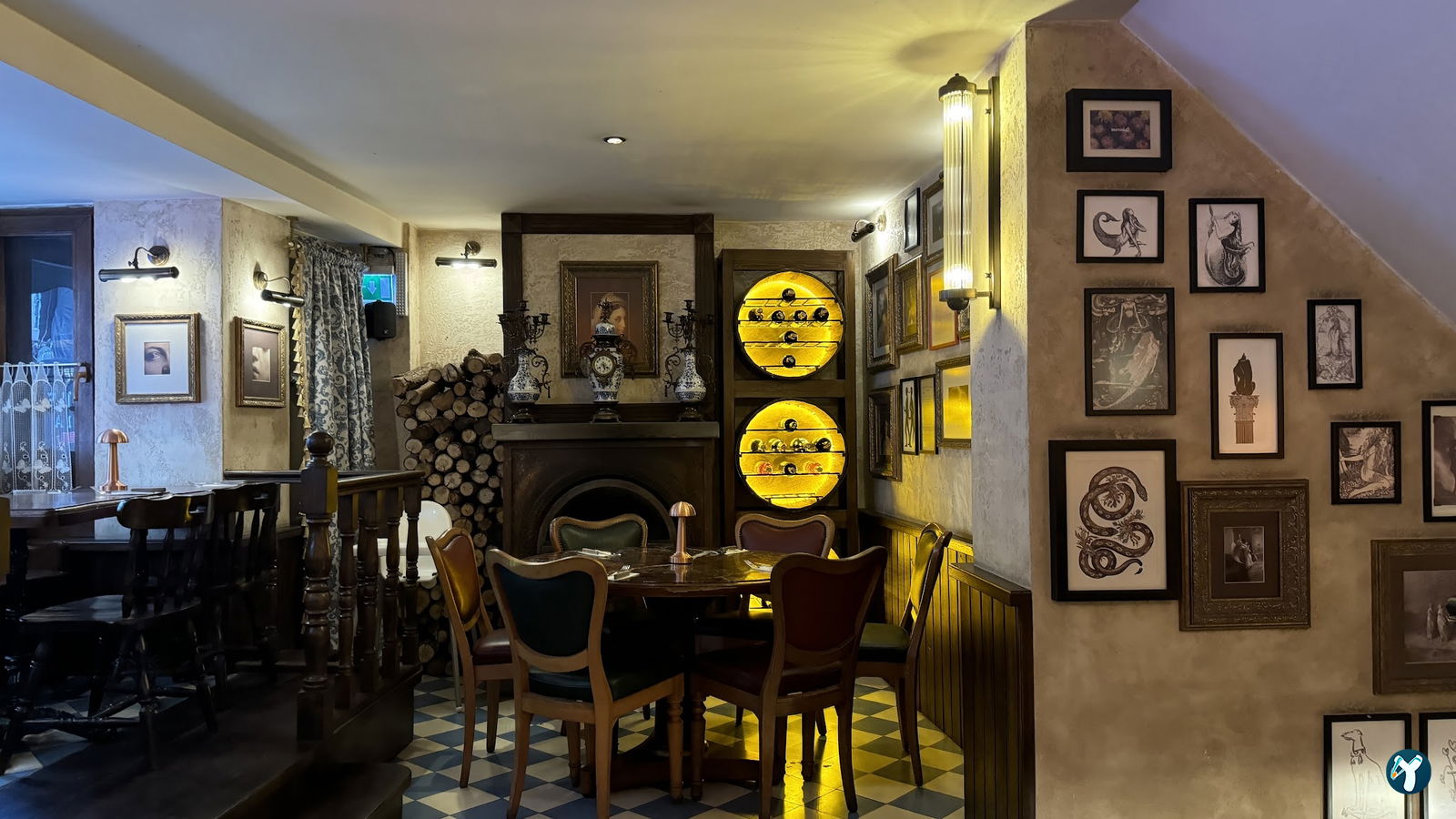 Antique Pizzeria