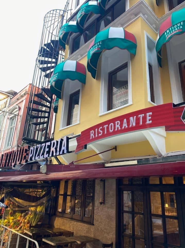 Antique Pizzeria