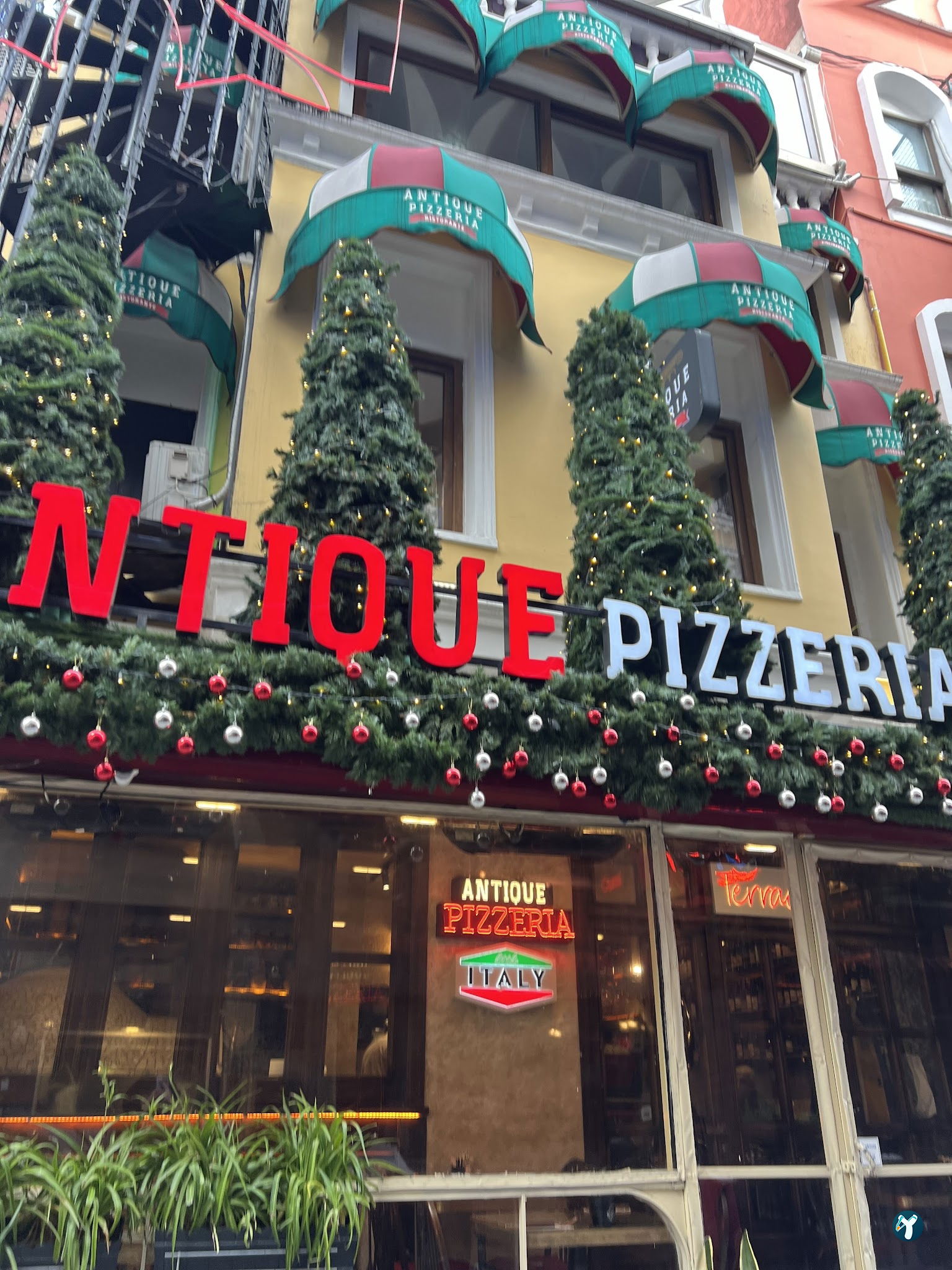 Antique Pizzeria