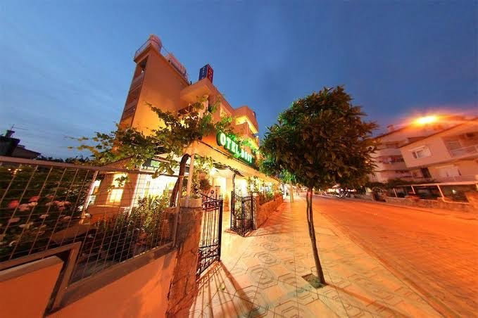 Ozhan Apartments Restaurant