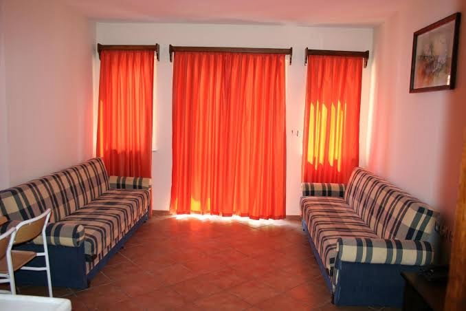 Ozhan Apartments Restaurant