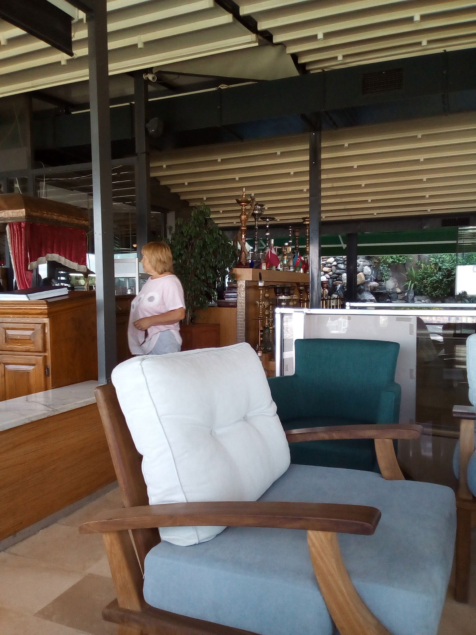 Mavera Cafe Restaurant