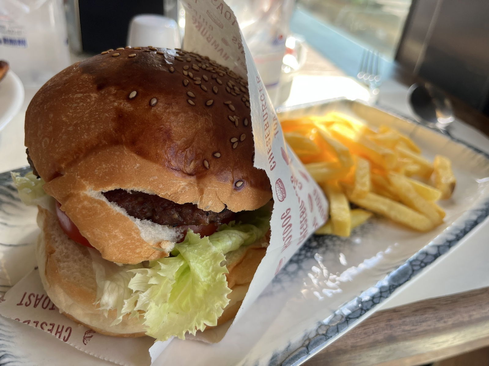 Mavera Cafe Restaurant