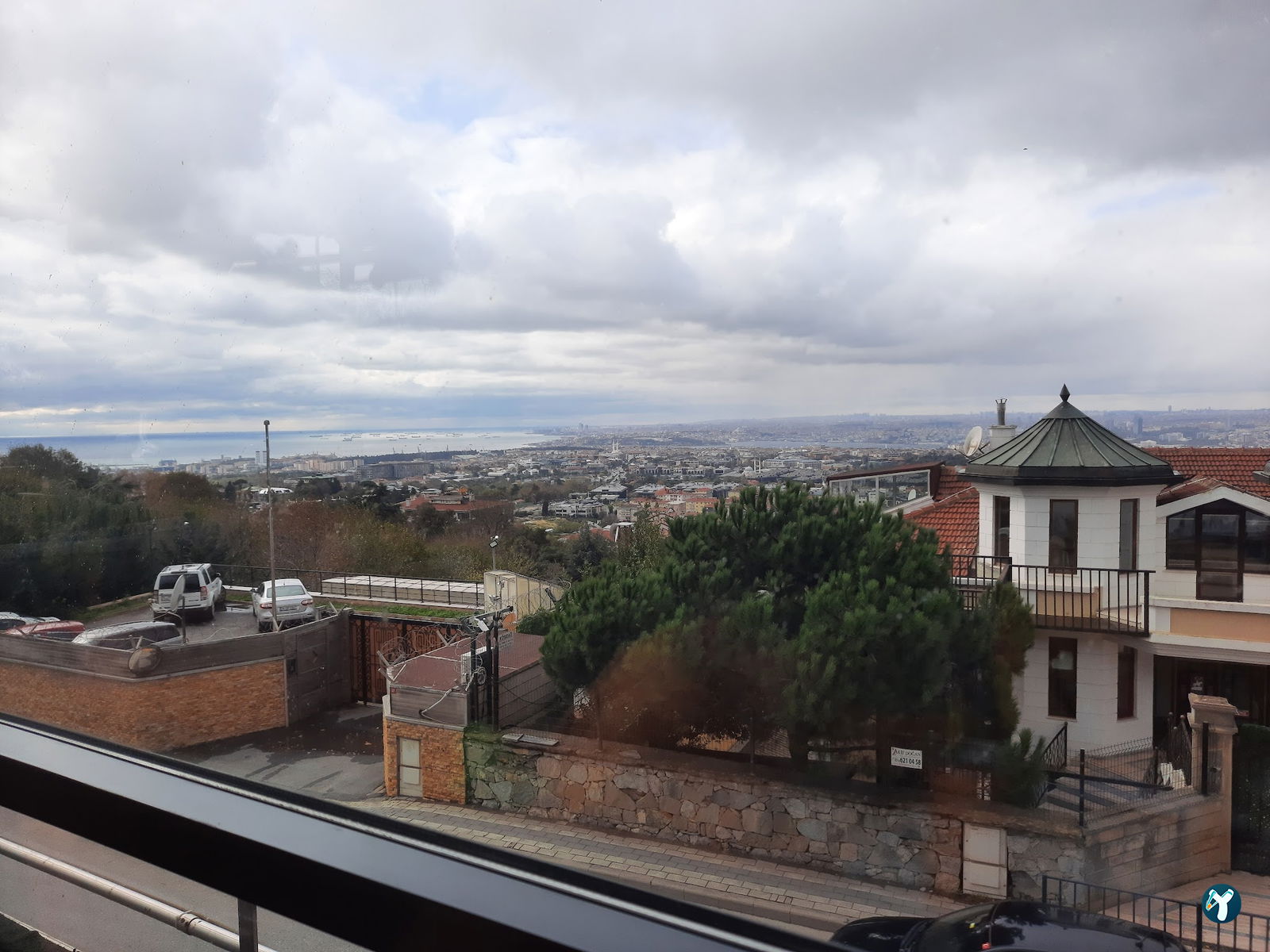 Mavera Cafe Restaurant