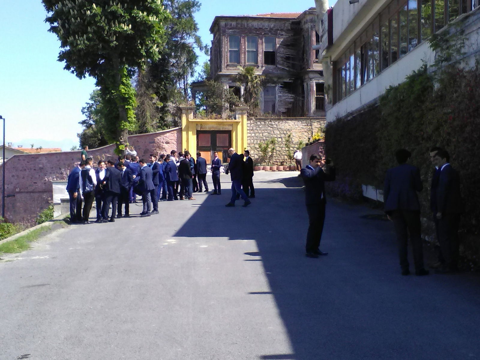 Mavera Cafe Restaurant