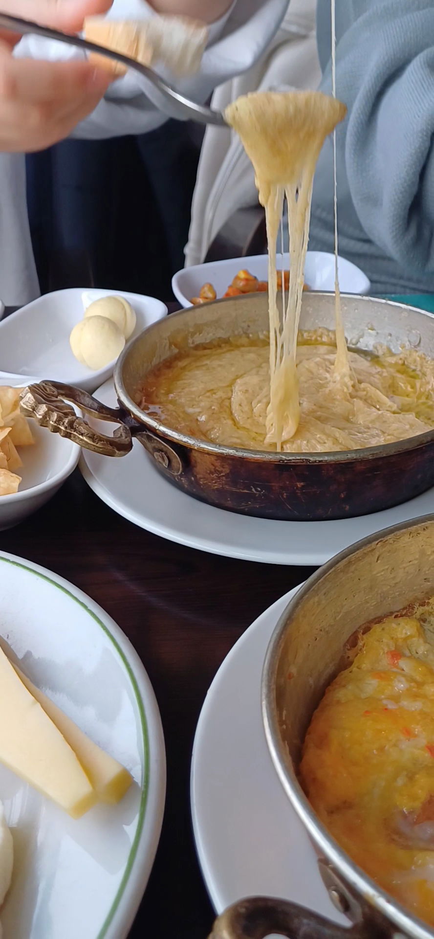 Mavera Cafe Restaurant