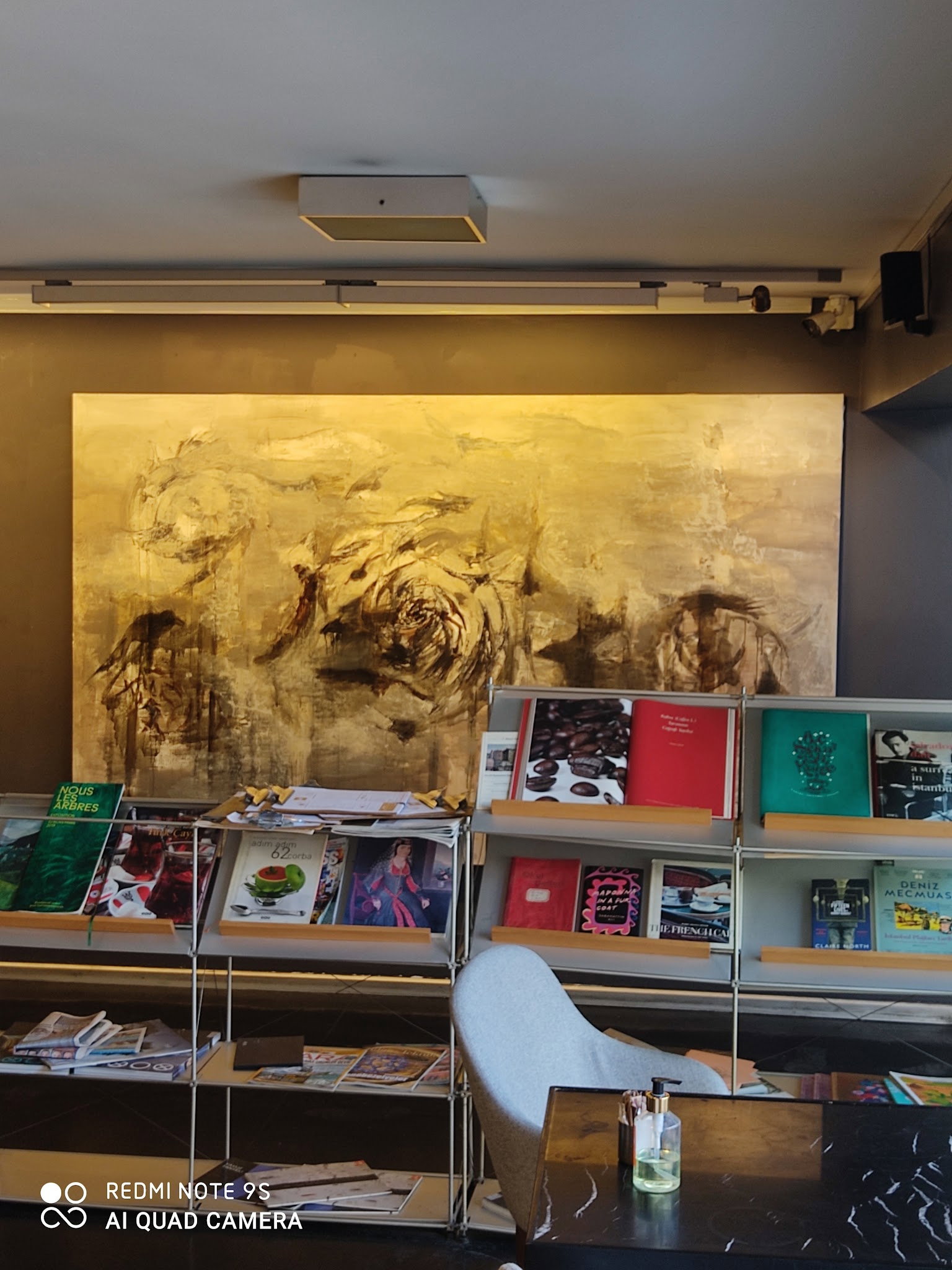 44A Art Gallery & Cafe