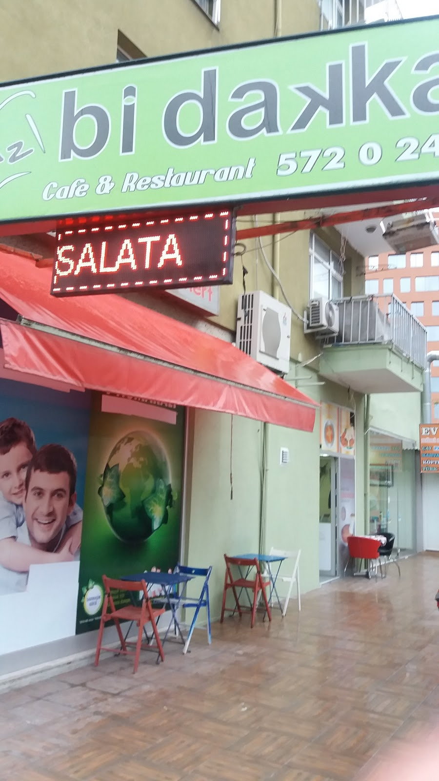 Az Bi Dakka Cafe & Restorant