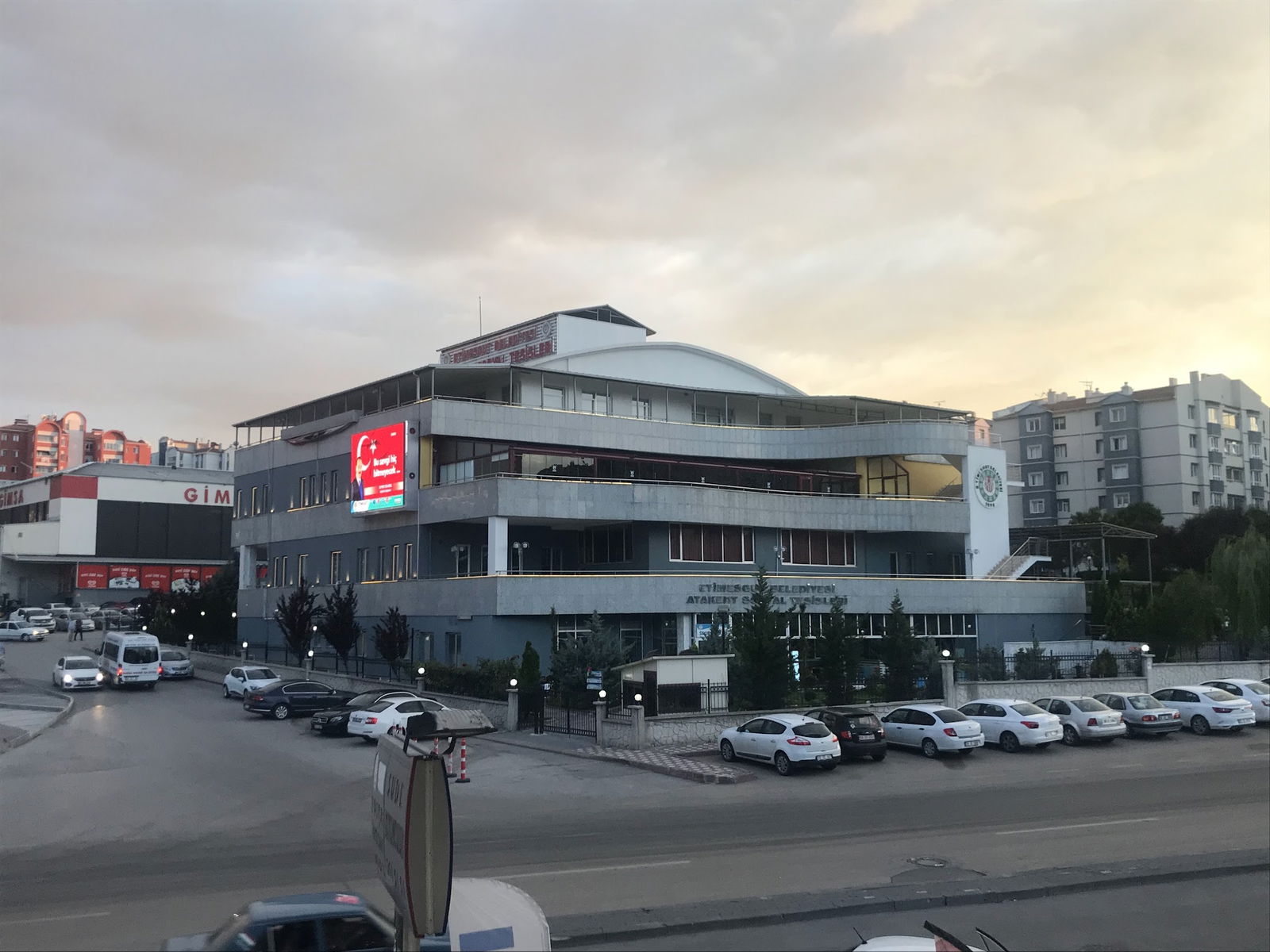 Etimesgut Belediyesi Atakent Sosyal Tesisleri El Ve Yöresel Ürünler Merkezi