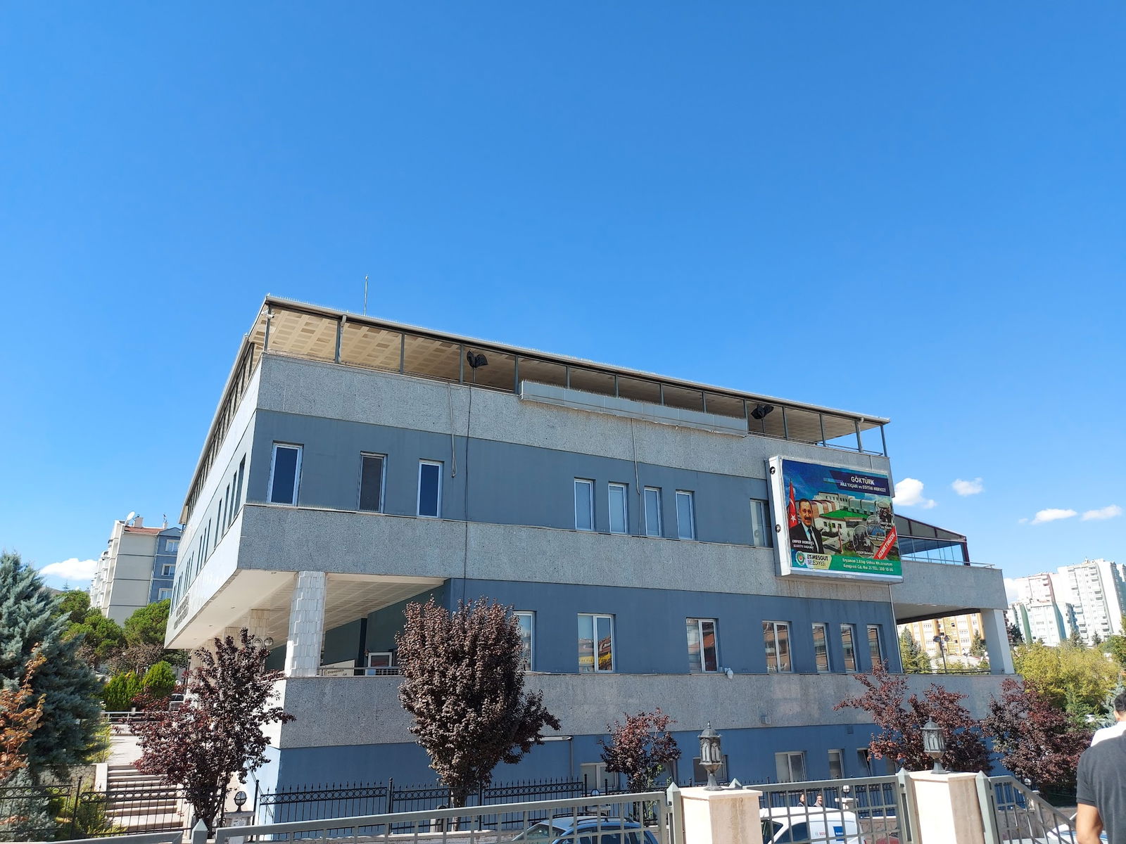 Etimesgut Belediyesi Atakent Sosyal Tesisleri El Ve Yöresel Ürünler Merkezi