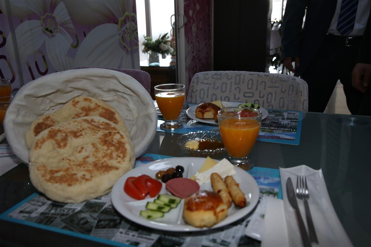 Etimesgut Belediyesi Atakent Sosyal Tesisleri El Ve Yöresel Ürünler Merkezi