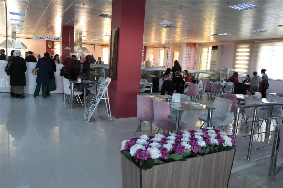 Etimesgut Belediyesi Atakent Sosyal Tesisleri El Ve Yöresel Ürünler Merkezi