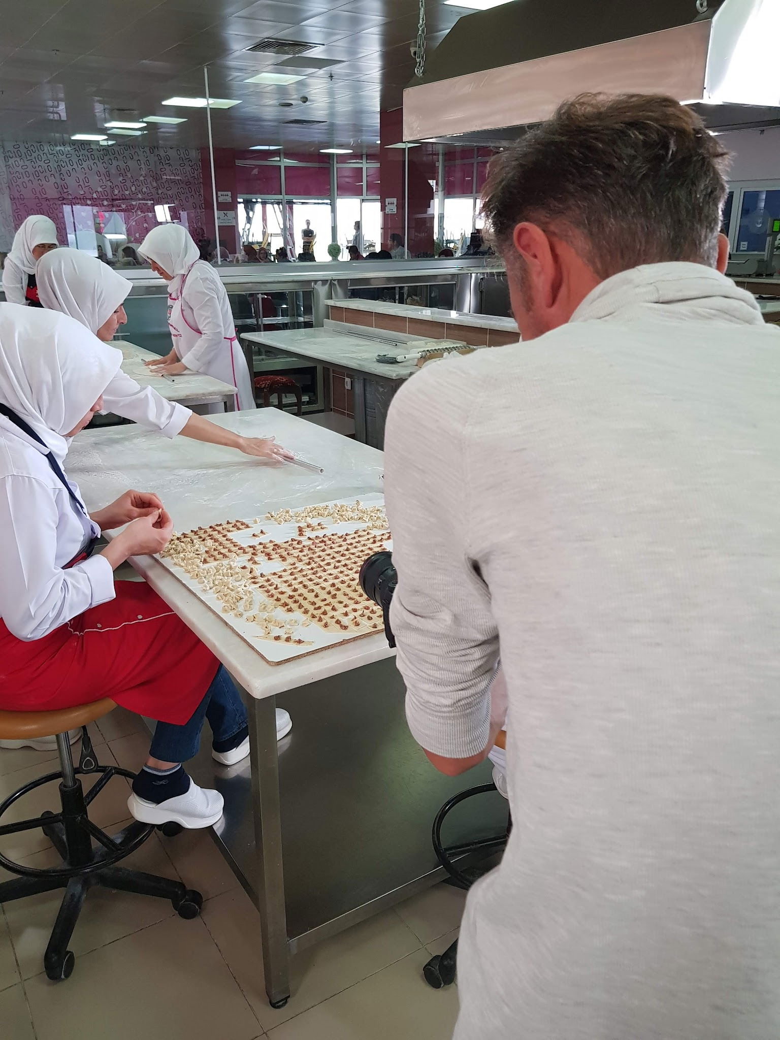 Etimesgut Belediyesi Atakent Sosyal Tesisleri El Ve Yöresel Ürünler Merkezi