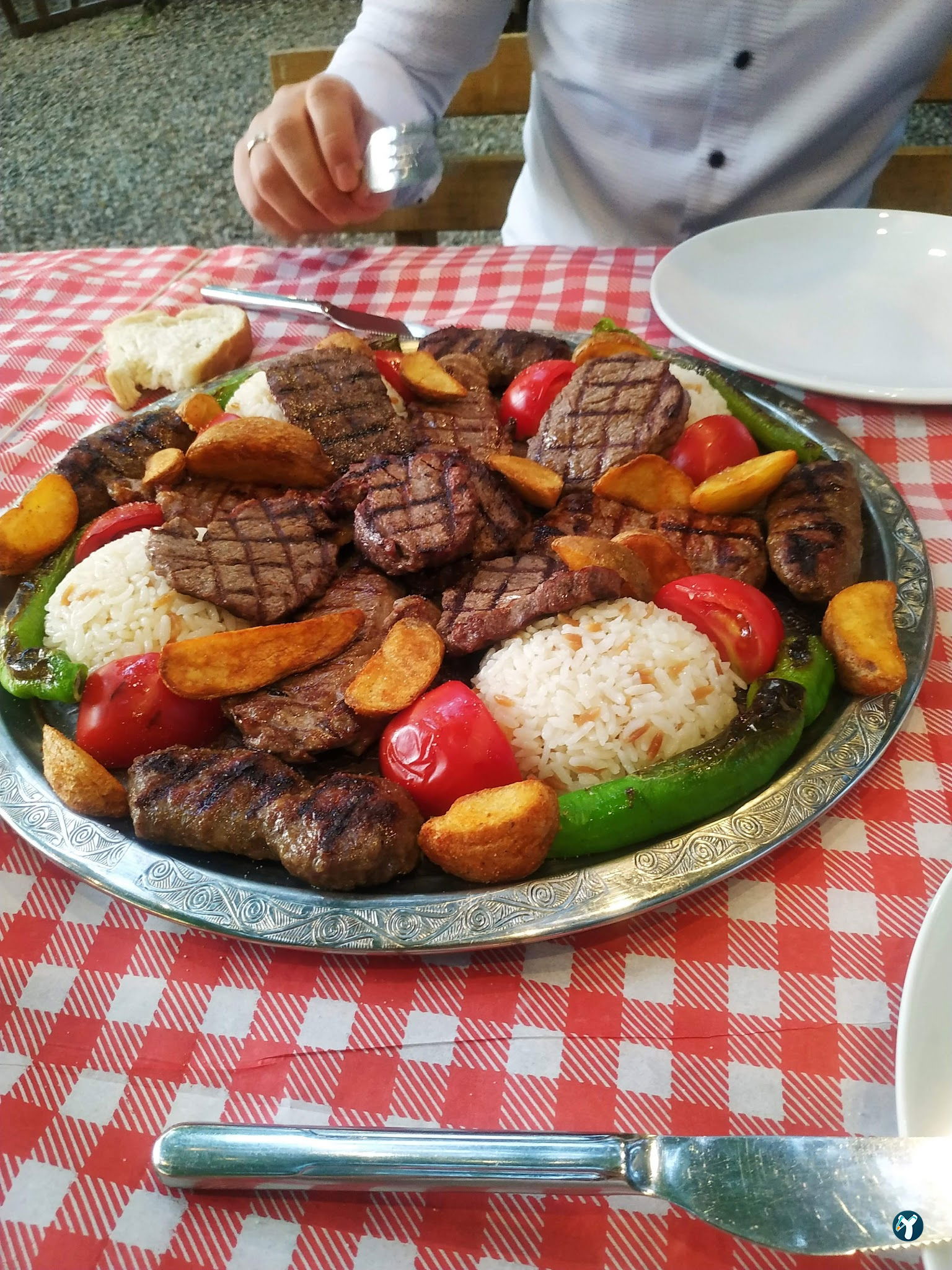 Doğanın Bahçesi Et Ve Kahvaltı Restoranı