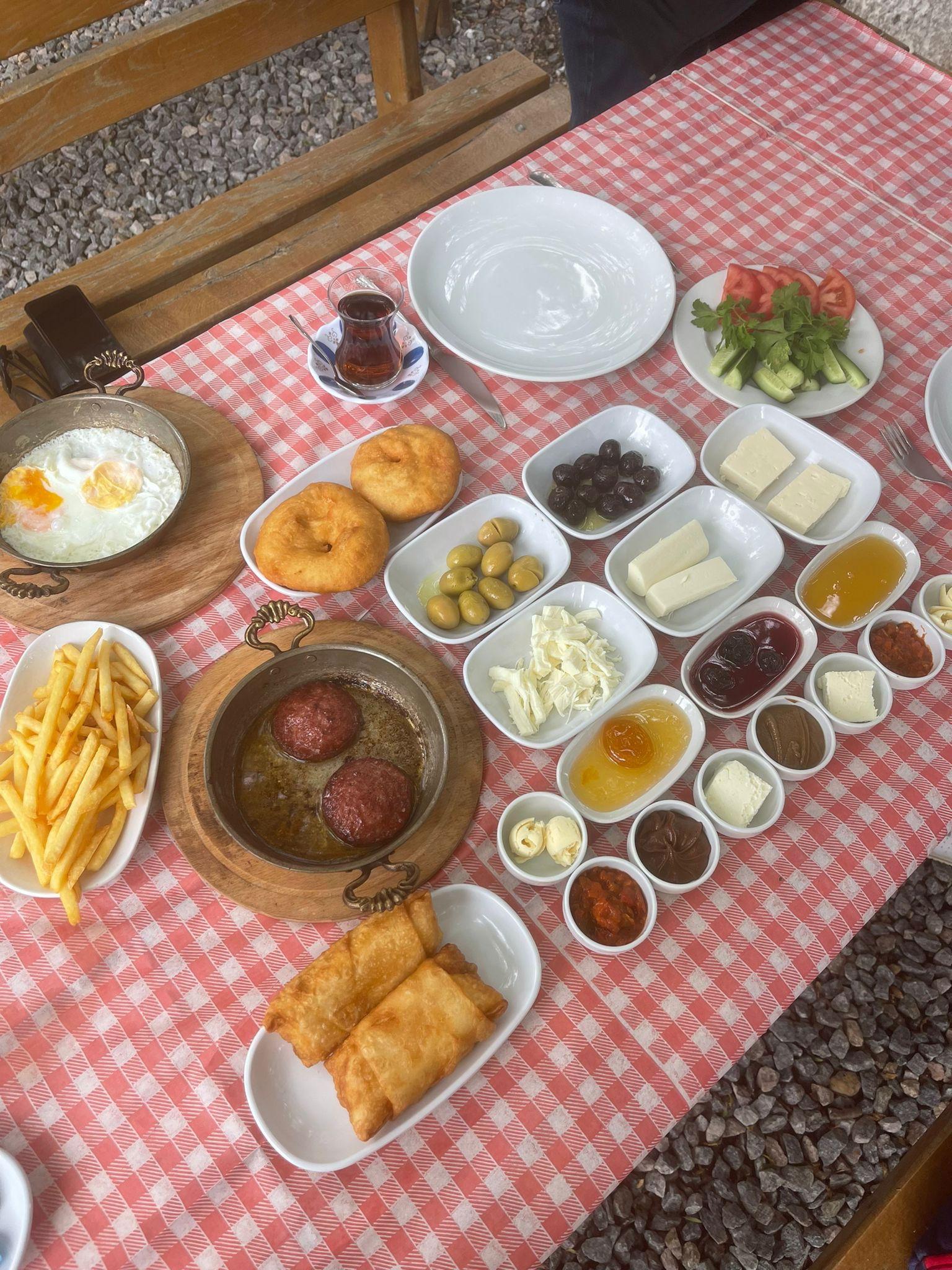 Doğanın Bahçesi Et Ve Kahvaltı Restoranı