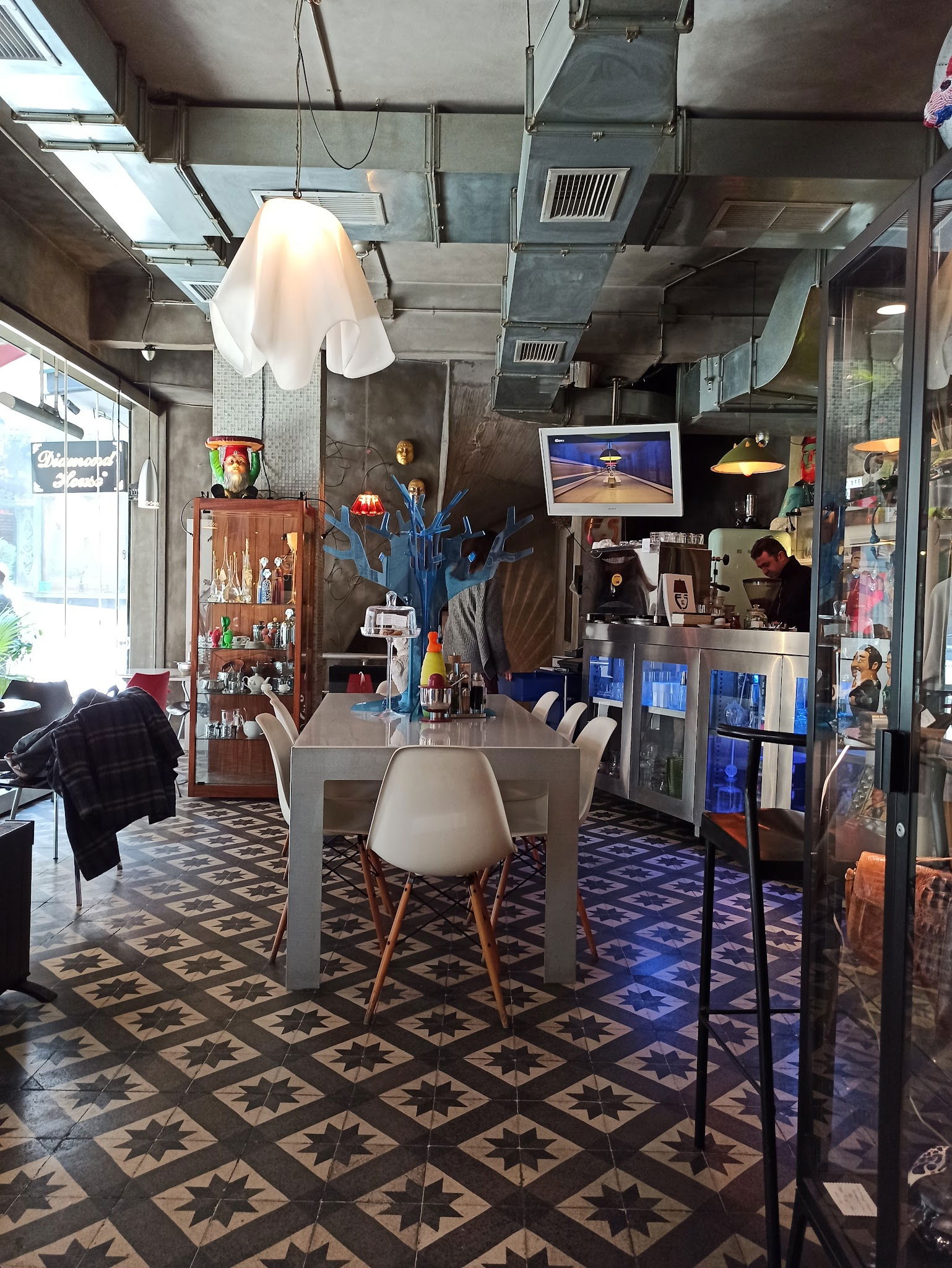 Fes Cafe- Abdulla Natural