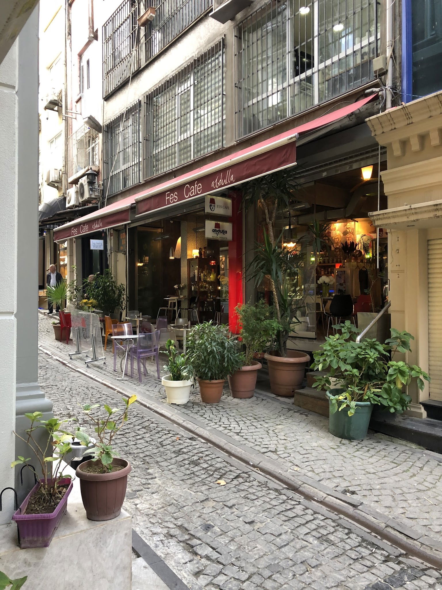 Fes Cafe- Abdulla Natural