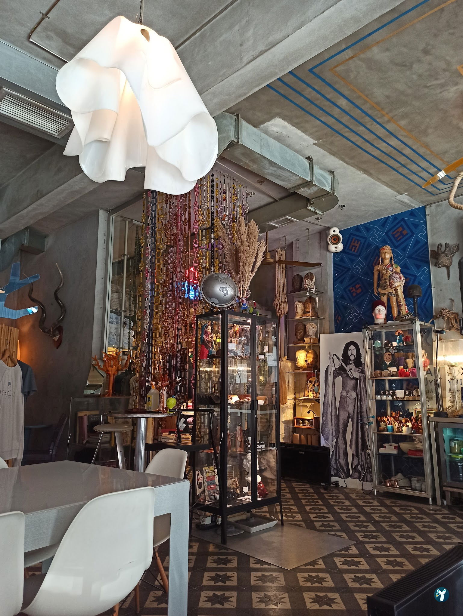 Fes Cafe- Abdulla Natural
